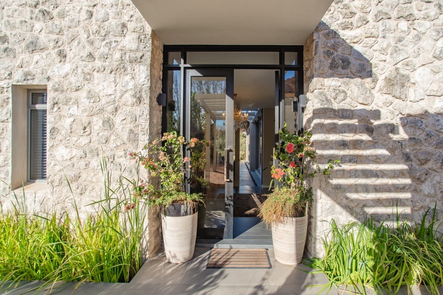 4 Bedroom Property for Sale in Winelands Western Cape
